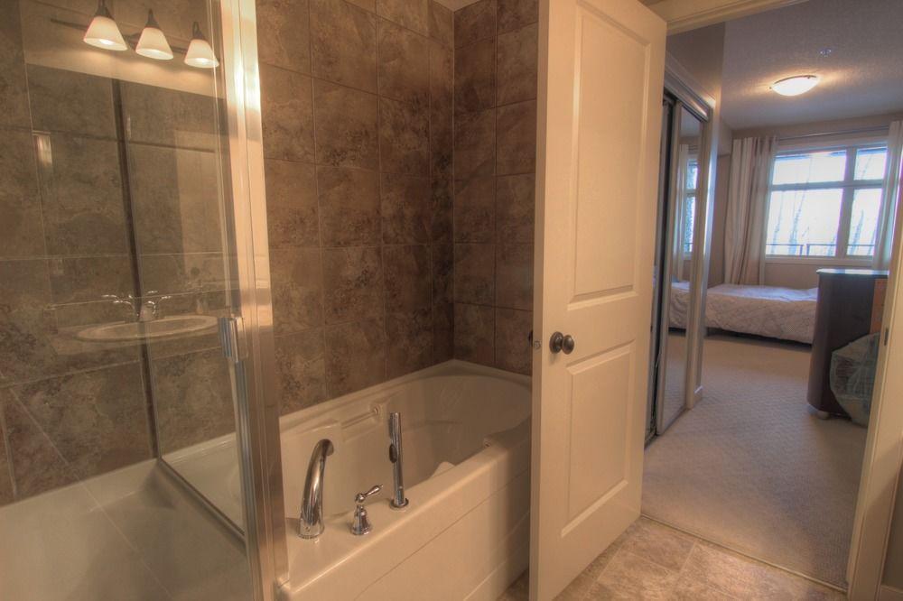 YYC Pinnacle Inn & Suites Aspen المظهر الخارجي الصورة