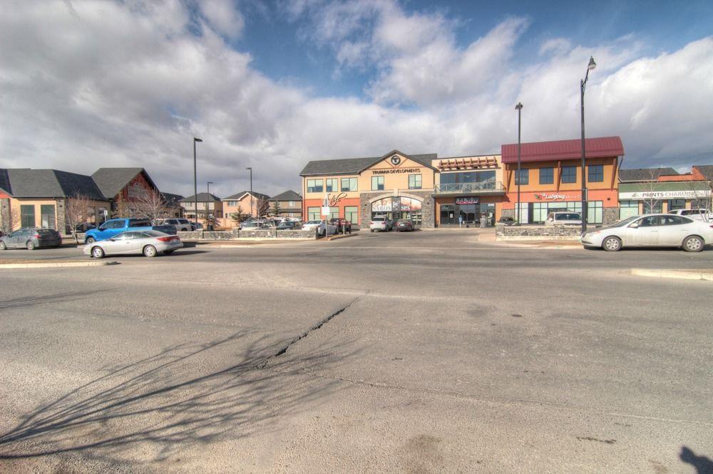 YYC Pinnacle Inn & Suites Aspen المظهر الخارجي الصورة